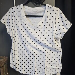 Old Navy White Tee with Black Polka Dots